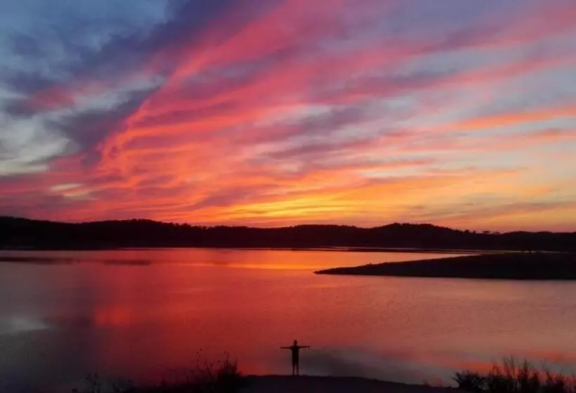 Retkeilymaja Cruceros Alqueva