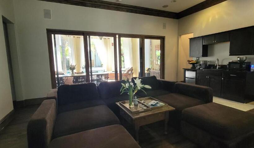 ベッドアンドブレックファースト Lotus Home