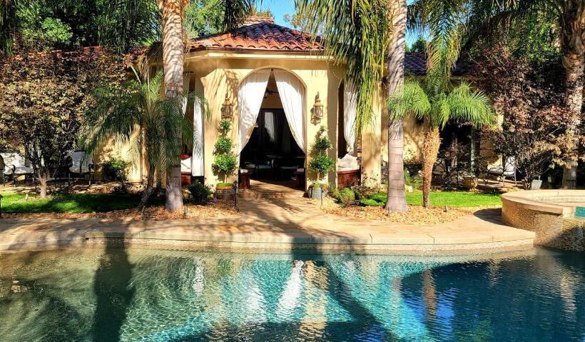 ベッドアンドブレックファースト Lotus Home