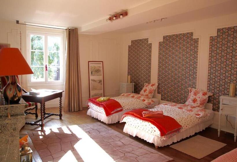 Bed and Breakfast Manoir De Bréançon