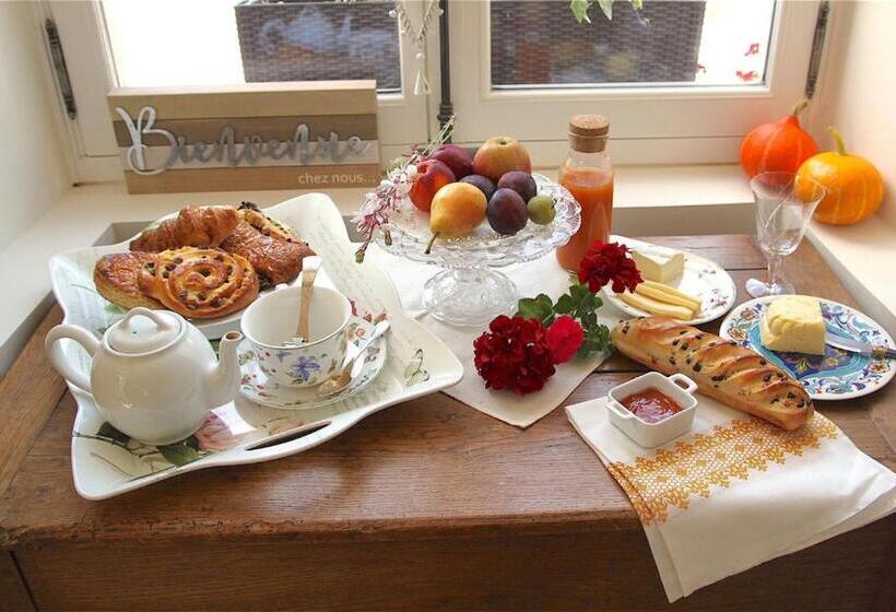 Bed and Breakfast Manoir De Bréançon