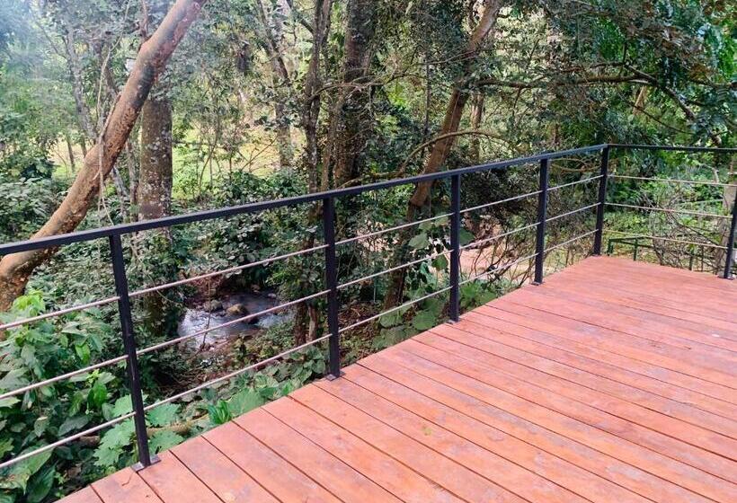 هتل Cabañas Luma