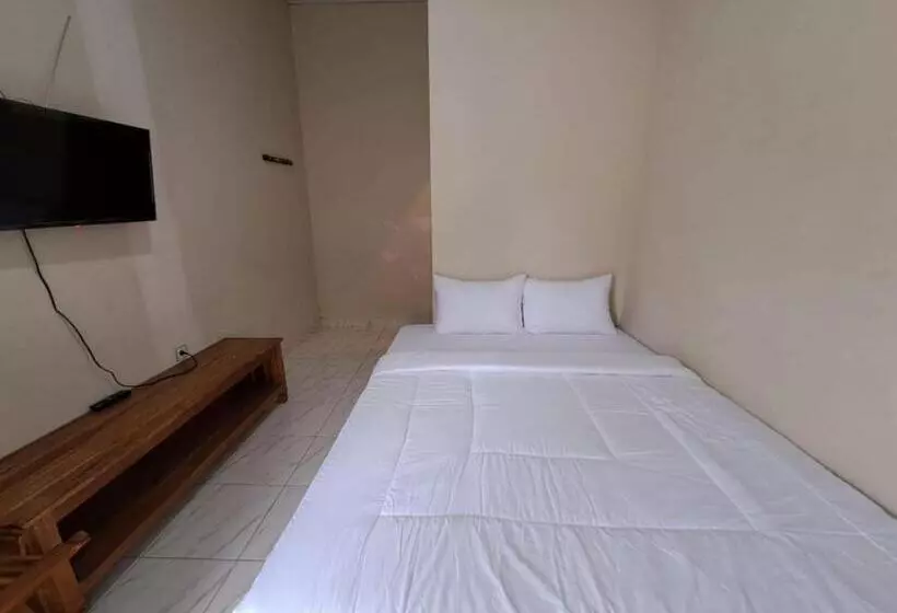 Hotelli Capital O 93345 The Saka Guest House Syariah