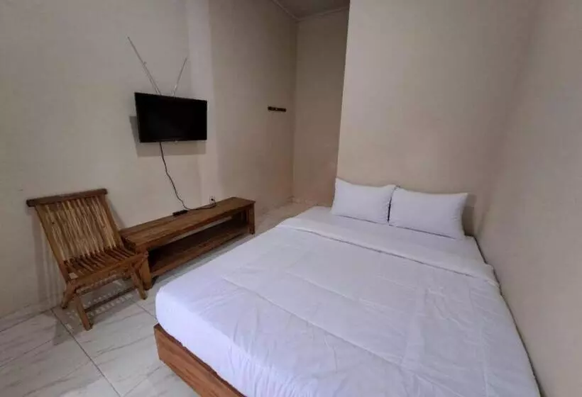 Hotelli Capital O 93345 The Saka Guest House Syariah