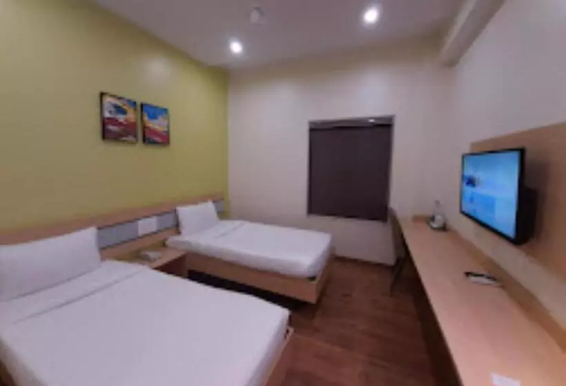 Hotelli City Centre Latur   Lodging & Restaurant Latur