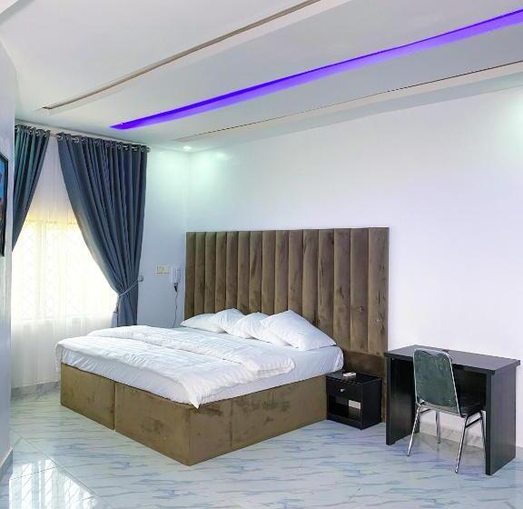 هتل D & D Apartments