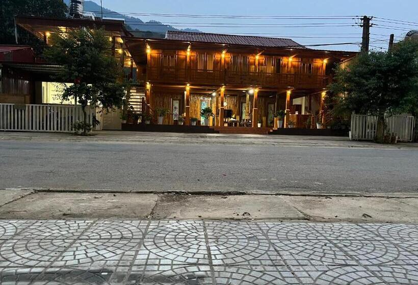 Hotel Homestay Hoà Thảo