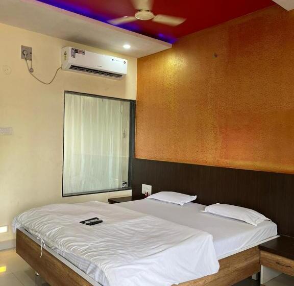 Hotel Jalsrushti Agro Tapola