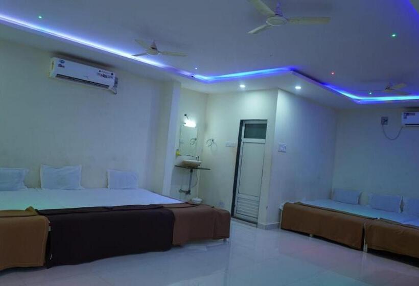 Hotel Jalsrushti Agro Tapola