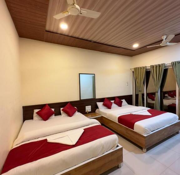 Hotel Jalsrushti Agro Tapola