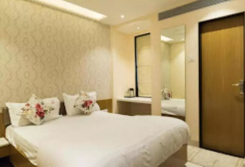 Hotelli Sangat Regency