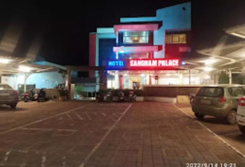 Hotelli Sangram Palace Shirur