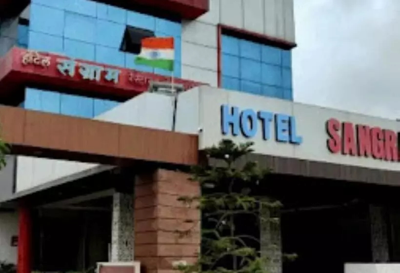 Hotelli Sangram Palace Shirur