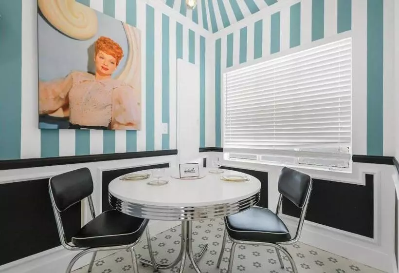 ホテル The Ricardo Suite A Salute To Hollywood S Favorite Lucy