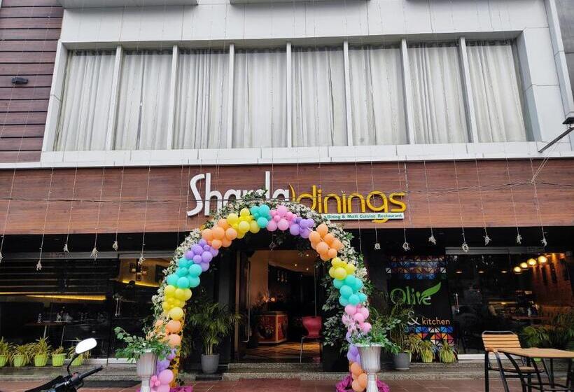 هتل Sharda Dinings Gorakhpur