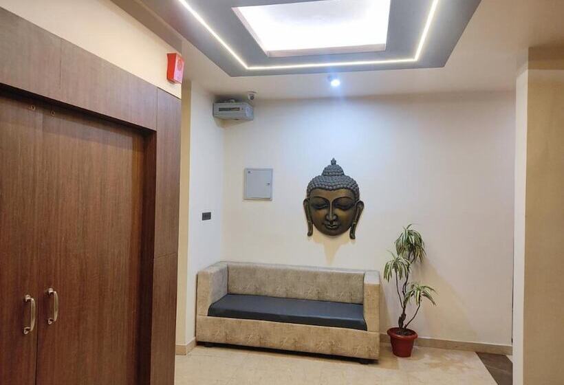 هتل Sharda Dinings Gorakhpur