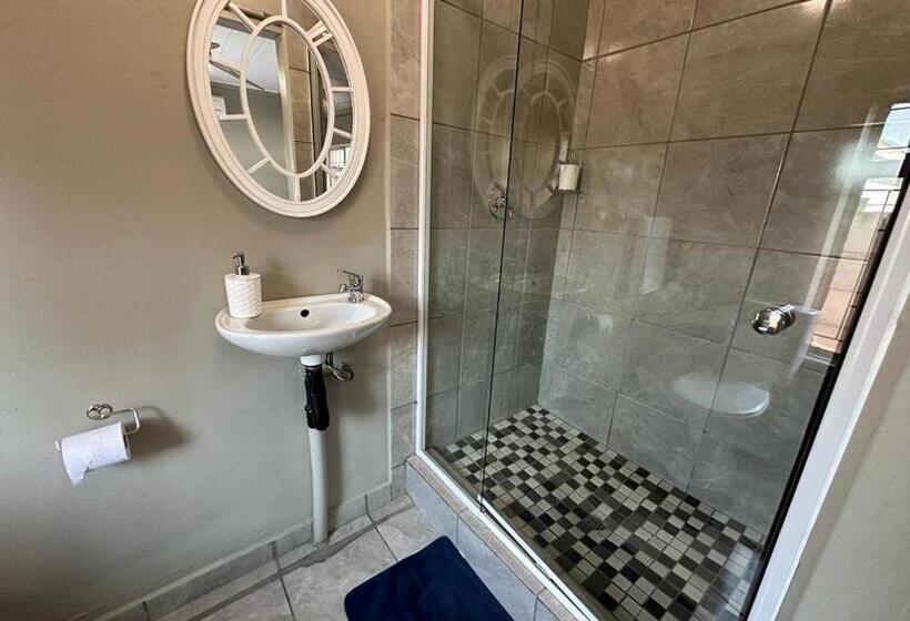 Pension 15 On Natorp