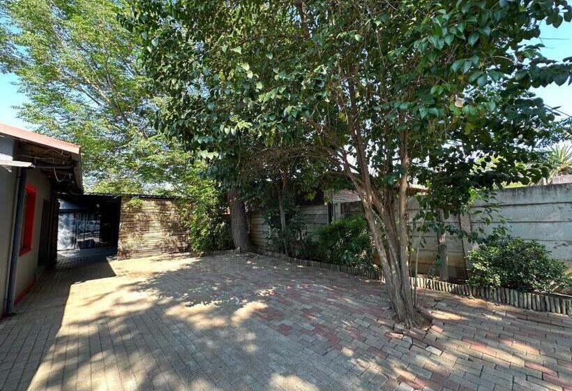 Pension 15 On Natorp