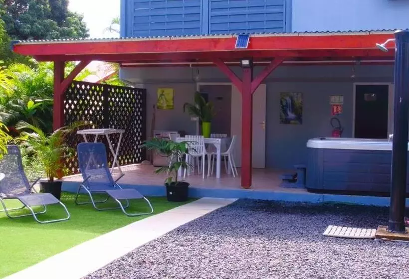 پانسیون Gite Thérèse Lamentin