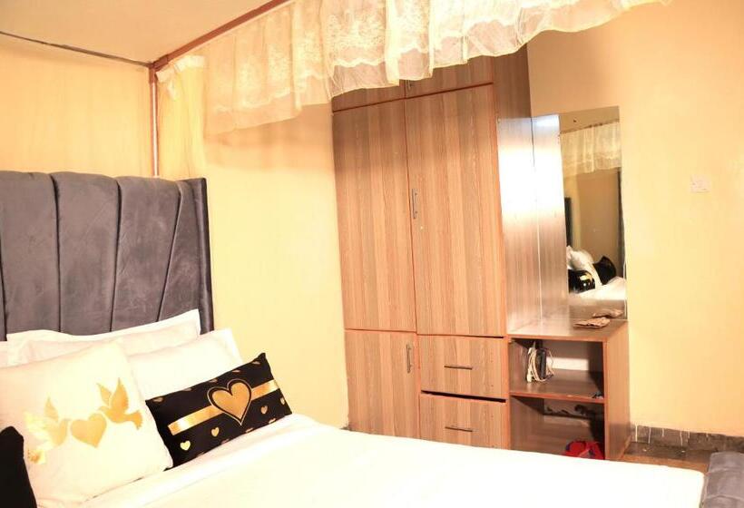 پانسیون Gp Modern Homes  Kingo Ngo Nyeri