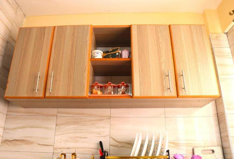 پانسیون Gp Modern Homes  Kingo Ngo Nyeri