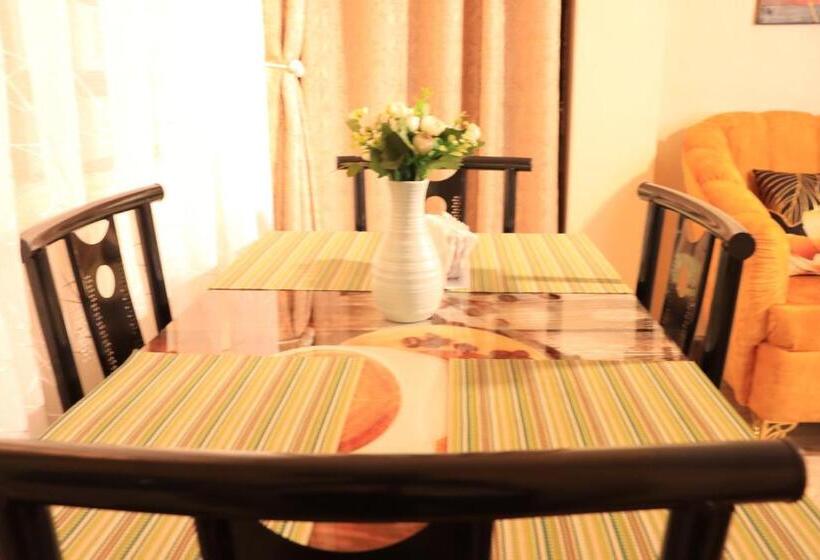 پانسیون Gp Modern Homes  Kingo Ngo Nyeri