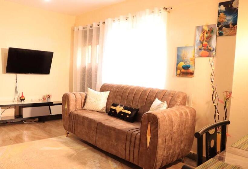پانسیون Gp Modern Homes  Kingo Ngo Nyeri