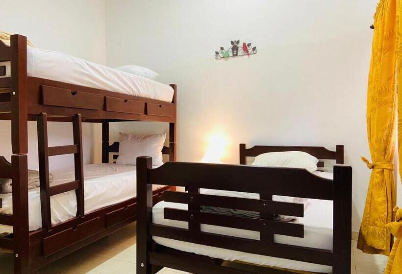 پانسیون Hostal Casa Los Andes