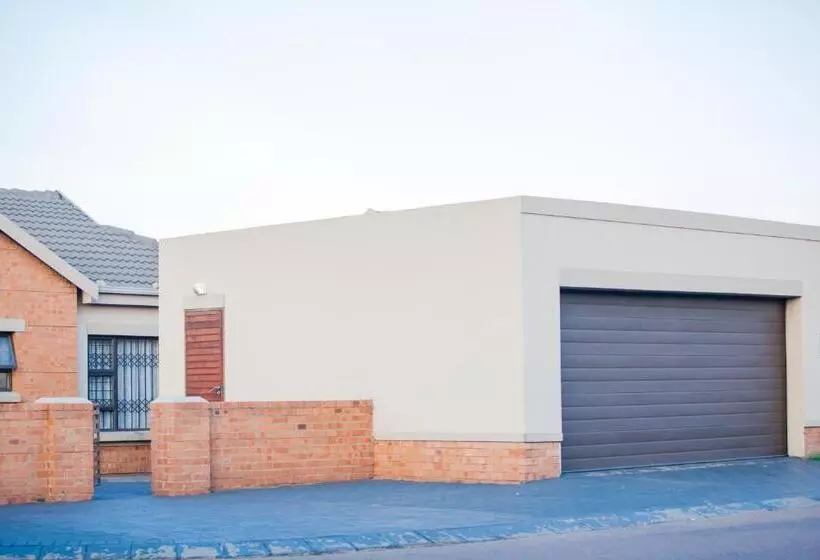 Majatalo Marelden Estate