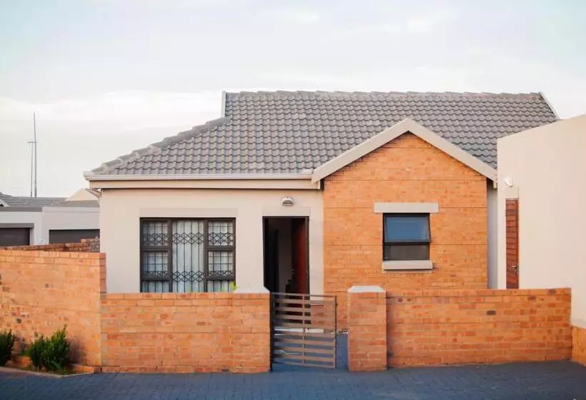 Majatalo Marelden Estate