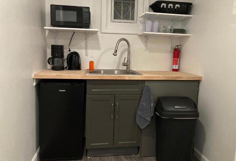 پانسیون Minipod Ironbound Newark Superfast To Nyc+airport Train