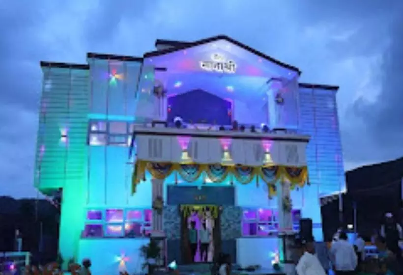 ペンション Nanashri Guest House & Restaurants Pimpalgaon