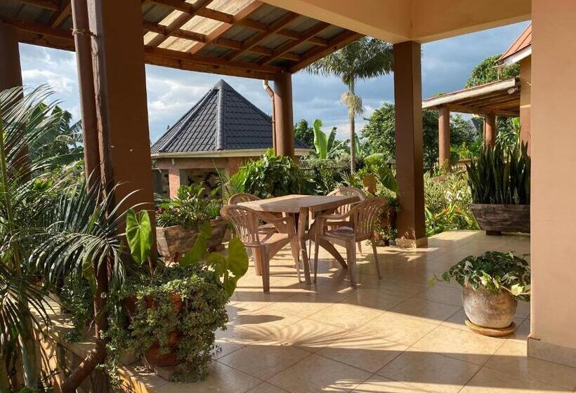 پانسیون Omukago Suites