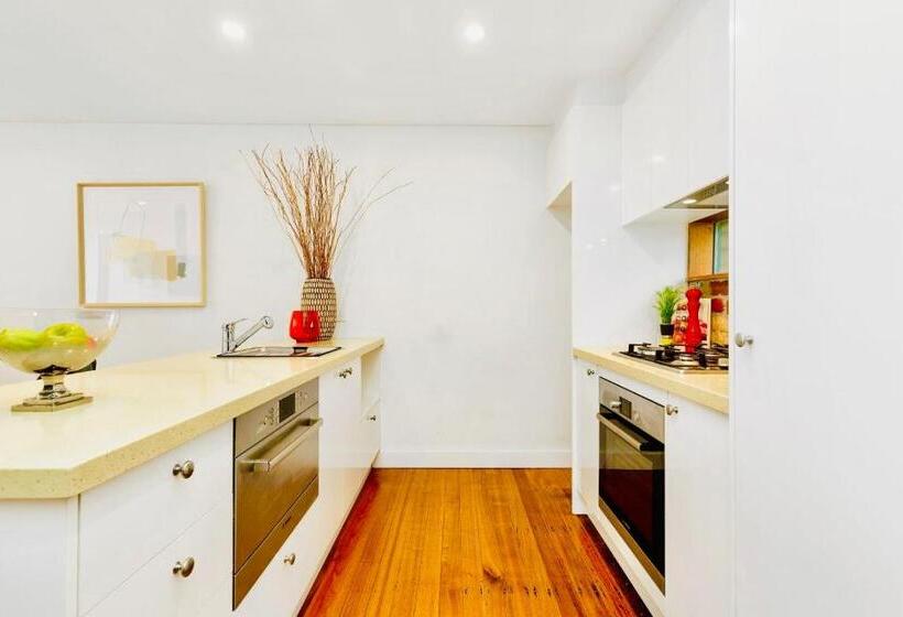 פנסיון Paddy S Gold Haven Hawthorn