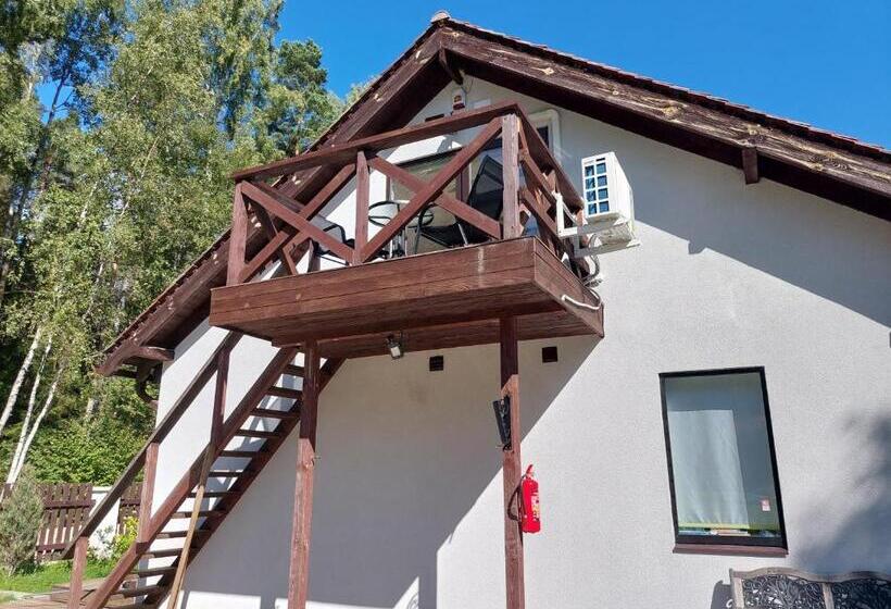 پانسیون Apartamenti Pie Jūras 5 Cilvēkiem, Otrā Stāvā