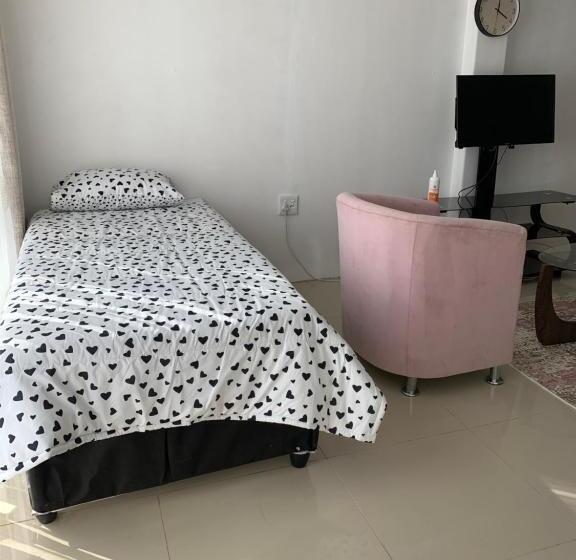 פנסיון The Cosy Crib