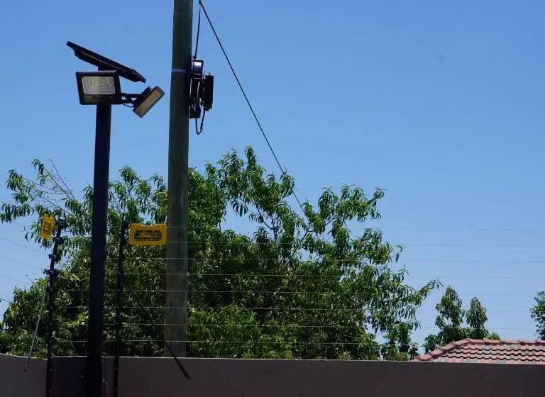 ペンション The Edge Lodge