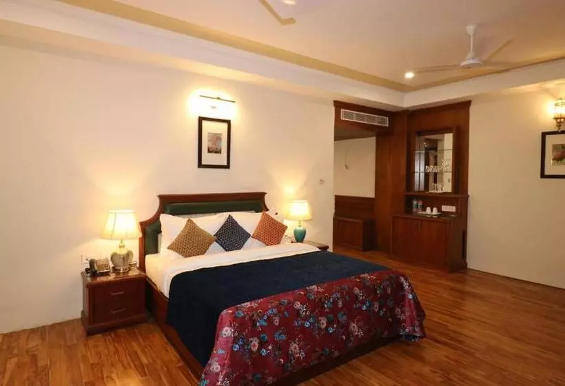 Royale De Casa Resort