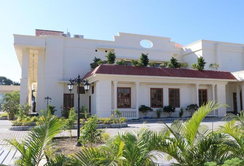 Royale De Casa Resort