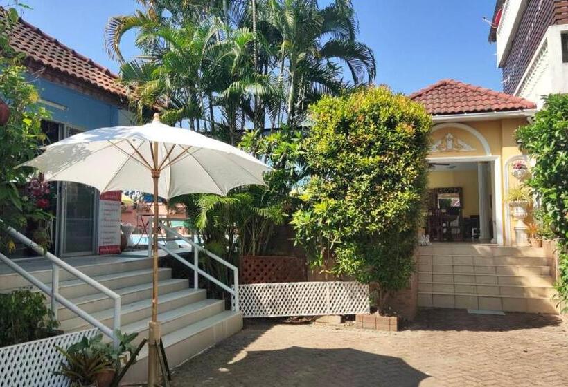 Phurida Hostel Chiangrai