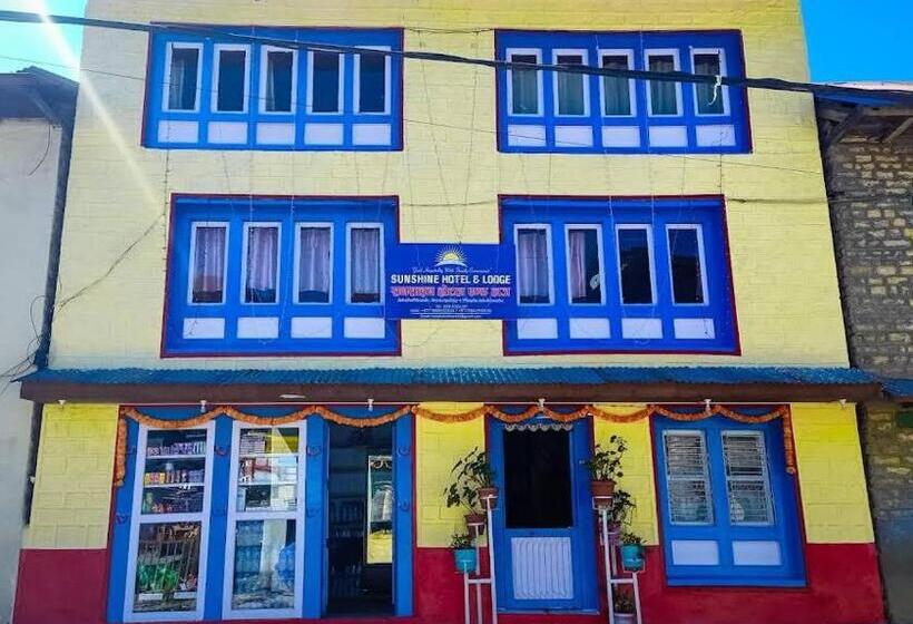 Sunshine Hotel And Lodge