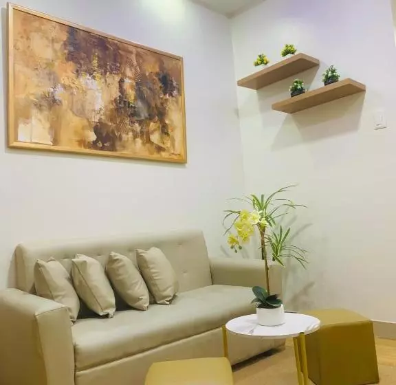 Trees Residences