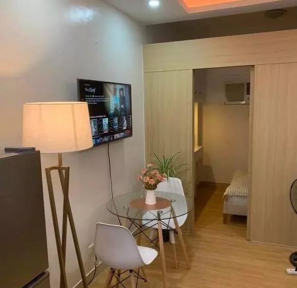 Trees Residences