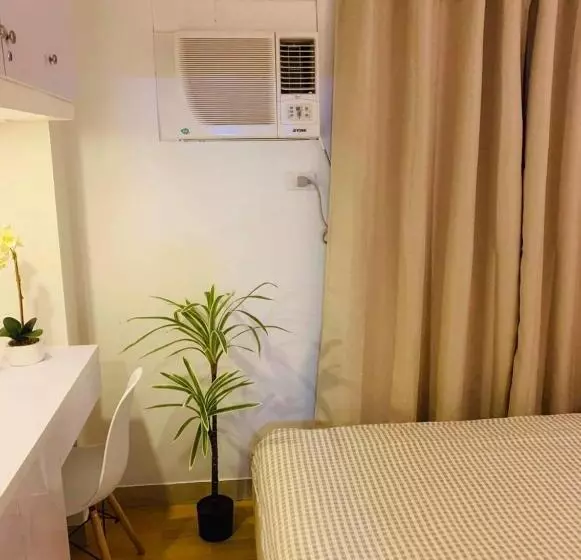 Trees Residences