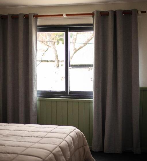 Herberge Hostería Las Rosas