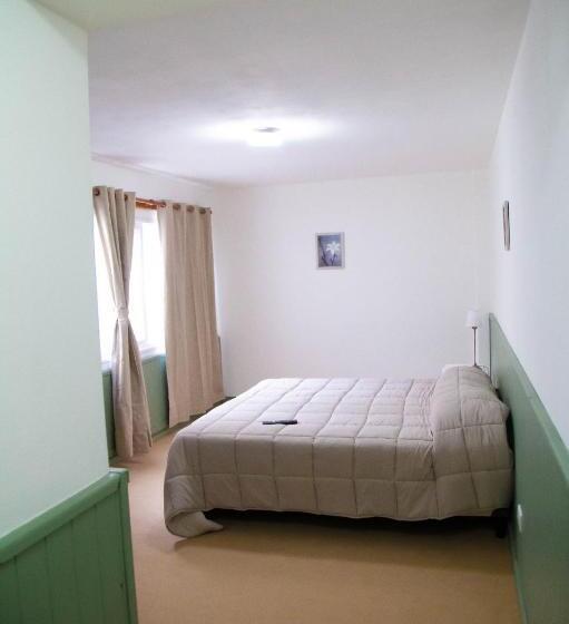 Herberge Hostería Las Rosas