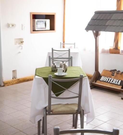 Herberge Hostería Las Rosas