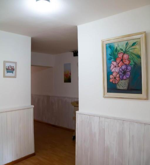 Herberge Hostería Las Rosas