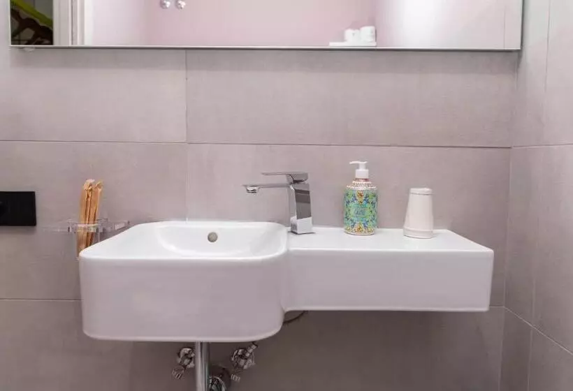 تختخواب و صبحانه Calypsosuite