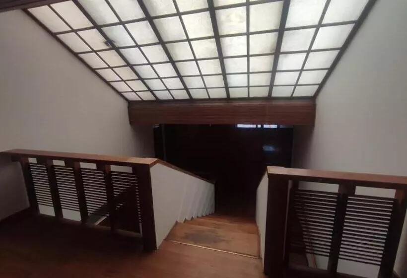 ベッドアンドブレックファースト Casa Roble
